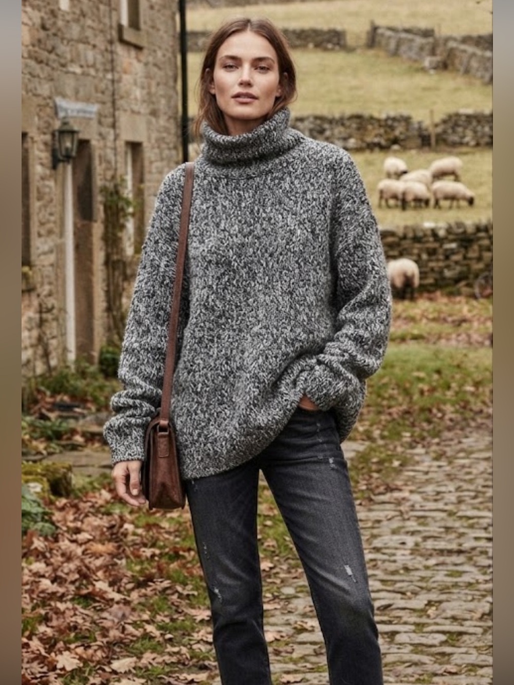Zara Oversized Gray and White Turtleneck Sweater